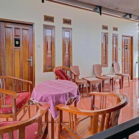 Adinda Homestay Lembang Extérieur photo