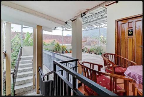 Adinda Homestay Lembang Extérieur photo
